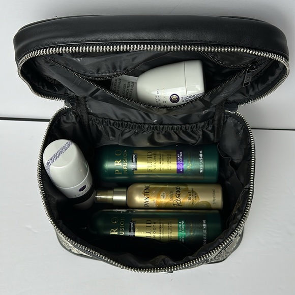 NWT Cavalli Class Toiletry cosmetic makeup case - Picture 17 of 17